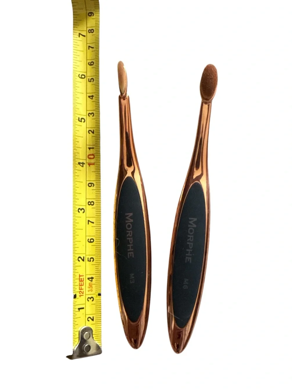 Morphe Metallic Rose Gold Oval Eye Brush and eye liner brush Duo